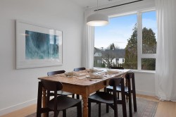 48 King Edward Avenue W Vancouver, BC V5Y 0N6