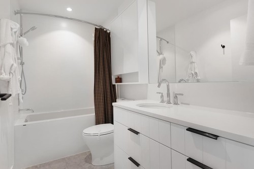 48 King Edward Avenue W, Vancouver, BC 