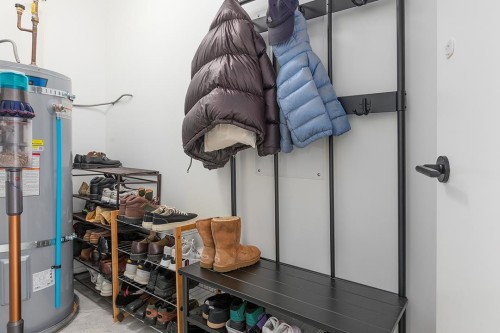 48 King Edward Avenue W, Vancouver, BC 