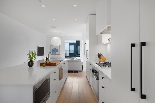 48 King Edward Avenue W, Vancouver, BC 