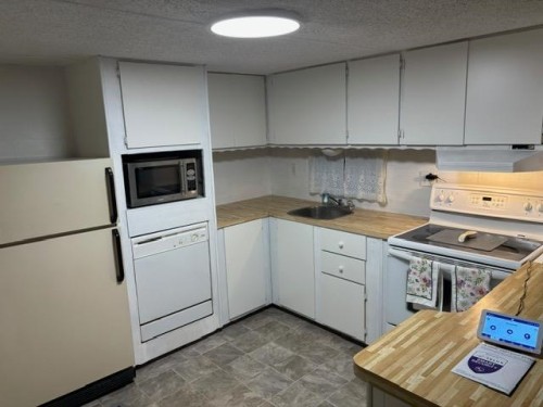 52-21163 Lougheed Highway, Maple Ridge, BC 