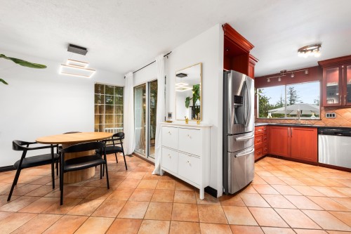 1128 Fraserview Street, Port Coquitlam, BC 