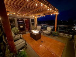 802-306 Sixth Street  New Westminster, BC V3L 0C9