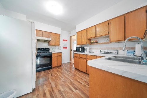 3134 1St Avenue E, Vancouver, BC 