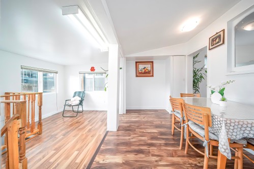 3134 1St Avenue E, Vancouver, BC 