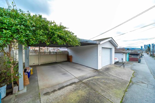 3134 1St Avenue E, Vancouver, BC 