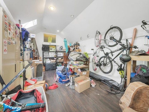 2903 42Nd Avenue W, Vancouver, BC 