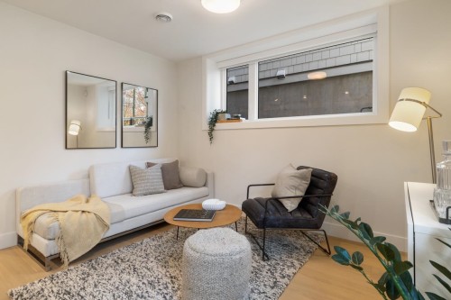 1937 Templeton Drive, Vancouver, BC 