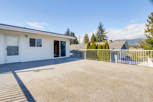 1011 Palmdale Street, Coquitlam, BC 