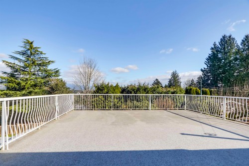 1011 Palmdale Street, Coquitlam, BC 