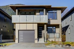 2004 Tiyata Boulevard  Pemberton, BC V0N 2L0