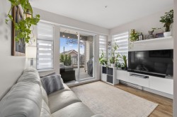 2102-963 Charland Avenue  Coquitlam, BC V3K 0E2