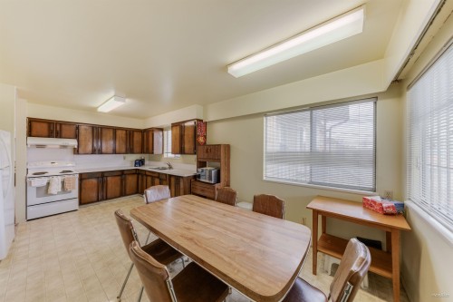 1961 50Th Avenue E, Vancouver, BC 