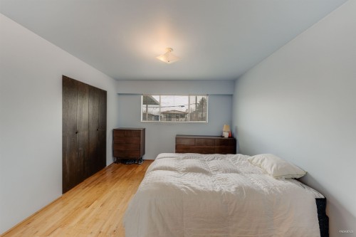 1961 50Th Avenue E, Vancouver, BC 