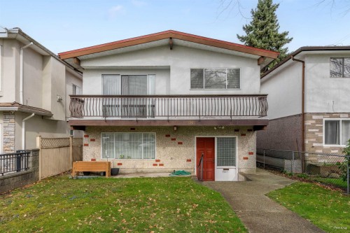 1961 50Th Avenue E, Vancouver, BC 