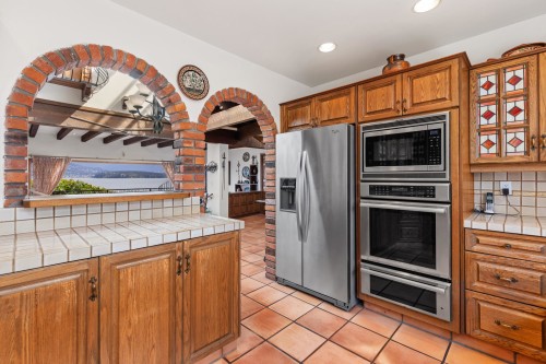 3167 Point Grey Road, Vancouver, BC 