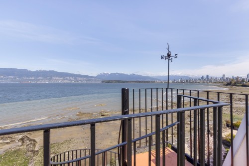 3167 Point Grey Road, Vancouver, BC 