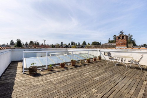 3167 Point Grey Road, Vancouver, BC 