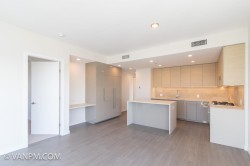 1702-2186 Gilmore Avenue  Burnaby, BC V5C 0N7