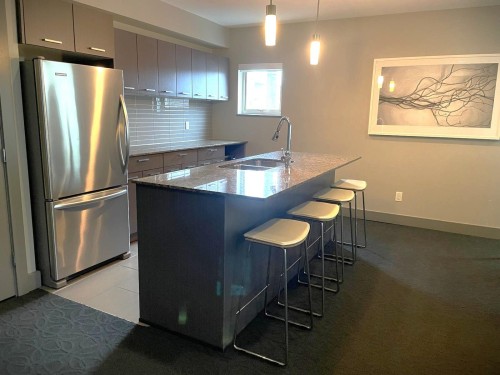 209-1182 16Th Street W, North Vancouver, BC 