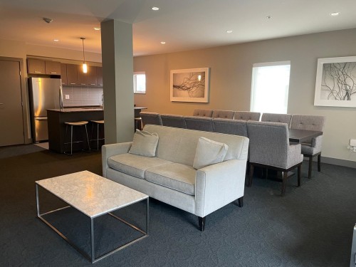 209-1182 16Th Street W, North Vancouver, BC 