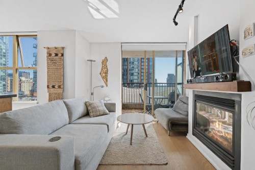 1206-969 Richards Street  Vancouver, BC V6B 1A8