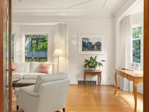 2527 37Th Avenue W, Vancouver, BC 