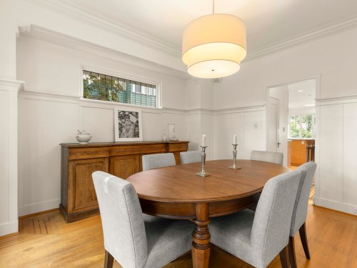 2527 37Th Avenue W, Vancouver, BC 