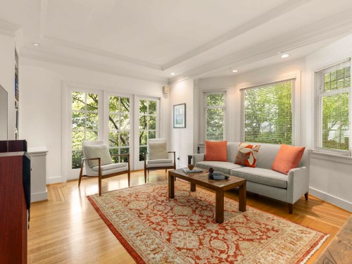 2527 37Th Avenue W, Vancouver, BC 