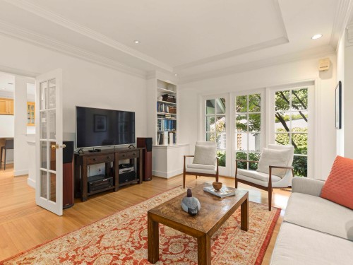 2527 37Th Avenue W, Vancouver, BC 