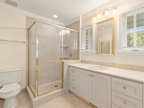 2527 37Th Avenue W, Vancouver, BC 