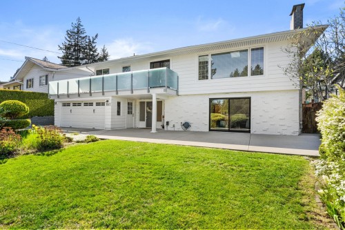 1017 Walalee Drive  Delta, BC V4M 2L9