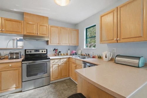 203-5550 14B Avenue, Delta, BC 