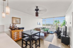 907-2789 Shaughnessy Street  Port Coquitlam, BC V3C 0C3