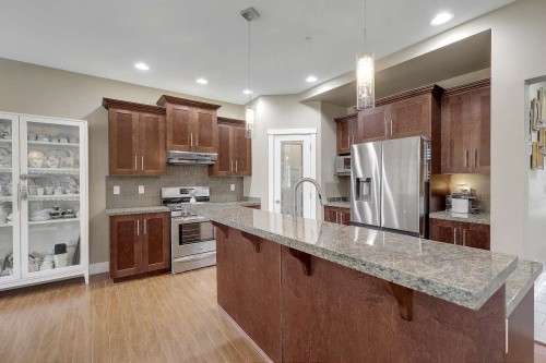 22920 Gilbert Drive, Maple Ridge, BC 