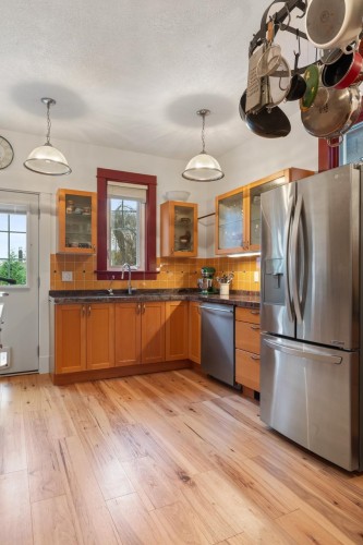 1752 4Th Avenue E, Vancouver, BC 