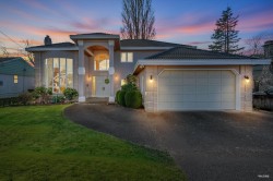 3620 Raymond Avenue  Richmond, BC V7E 1B1