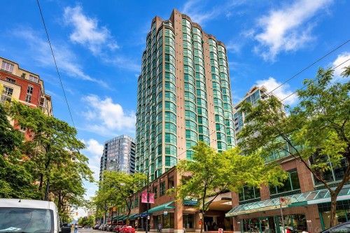 1609-838 Hamilton Street  Vancouver, BC V6B 6A2