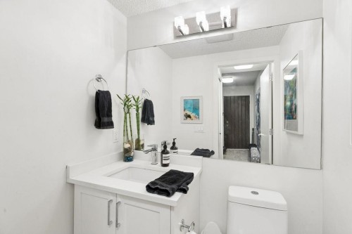 4418 Yew Street, Vancouver, BC 