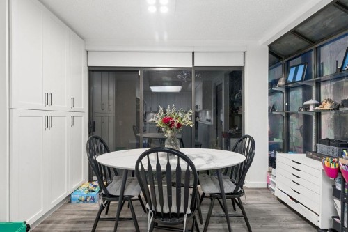 4418 Yew Street, Vancouver, BC 