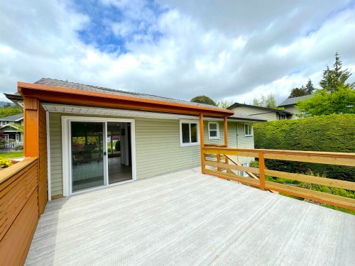 1126 Kings Avenue, West Vancouver, BC 