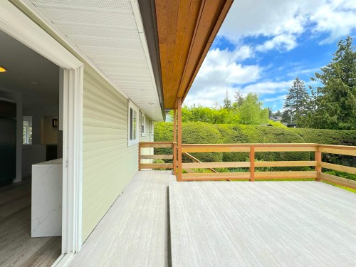 1126 Kings Avenue, West Vancouver, BC 
