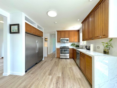 1126 Kings Avenue, West Vancouver, BC 