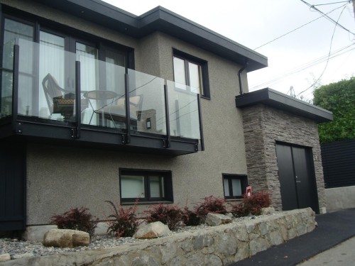 3631 15Th Avenue W, Vancouver, BC 