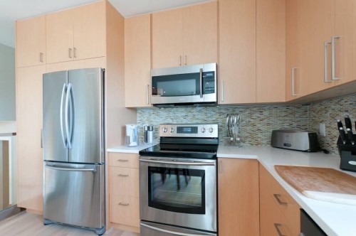 3631 15Th Avenue W, Vancouver, BC 