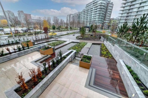 208 1St Avenue W, Vancouver, BC 