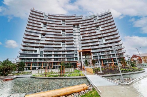 208 1St Avenue W, Vancouver, BC 