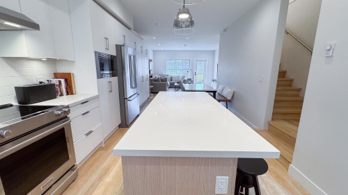 203-80 Elgin Street, Port Moody, BC 