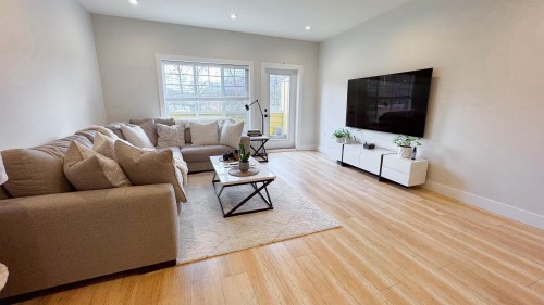 203-80 Elgin Street, Port Moody, BC 