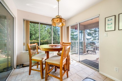 4815 Headland Close, West Vancouver, BC 
